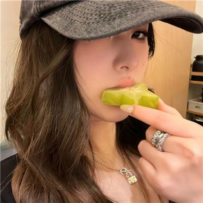 四个阿妈一个佬