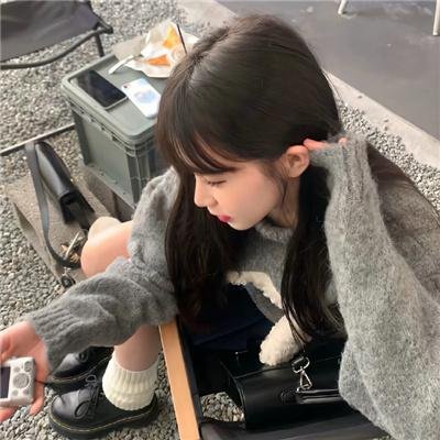 九尾藏不住
